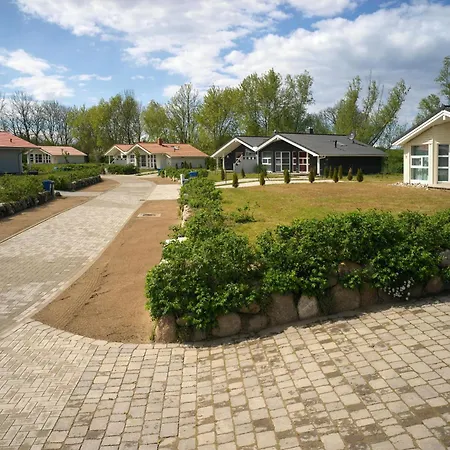 Daenische Ferienhaeuser Am Salzhaff Haus Strandbrise * Malchow (Poel Island)