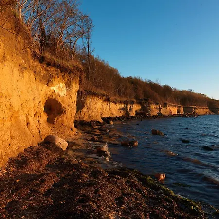 Daenische Ferienhaeuser Am Salzhaff Haus Strandbrise Hébergement de vacances *