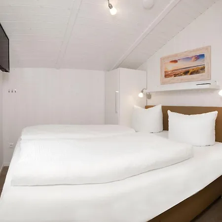 Daenische Ferienhaeuser Am Salzhaff Haus Strandbrise Malchow (Poel Island)