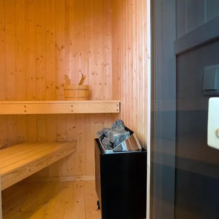 Daenische Ferienhaeuser Am Salzhaff Haus Strandbrise